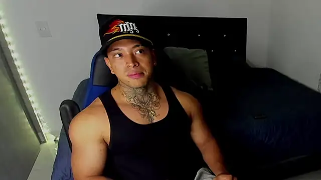 Stiven collins online show from February 21, 6:51 am