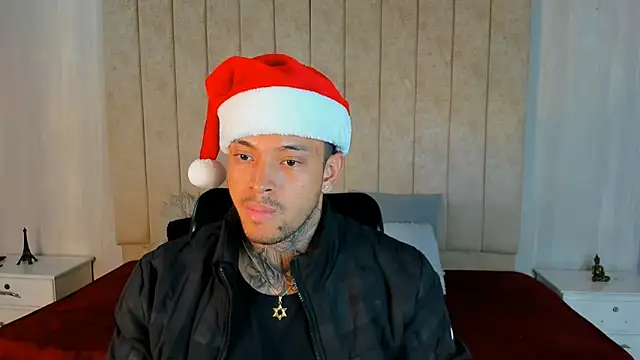 Stiven collins online show from December 12, 4:26 am