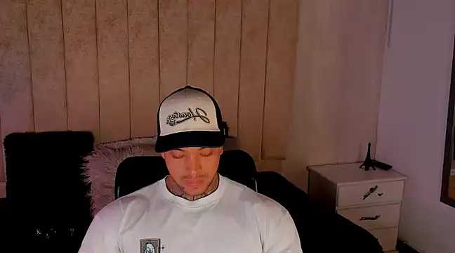 Stiven collins online show from December 9, 3:29 am