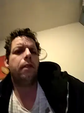 Knuffelstaaf123 online show from February 24, 9:20 pm