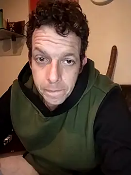 Knuffelstaaf123 online show from February 27, 1:13 am