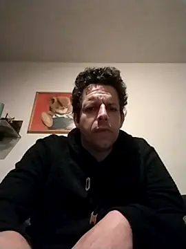 Knuffelstaaf123 online show from March 23, 1:09 am