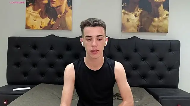 Cristian Delgado online show from December 28, 6:39 am