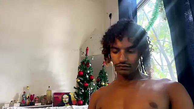 gerson173Hugo online show from December 22, 7:11 pm