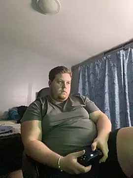 Lukeyboy027 online show from December 3, 9:43 pm