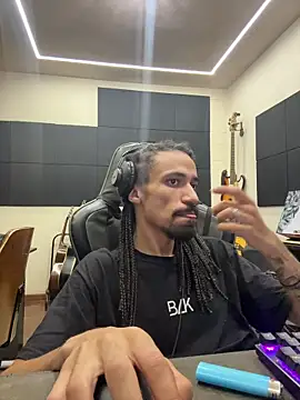 hotcamboy420 online show from March 20, 6:06 am