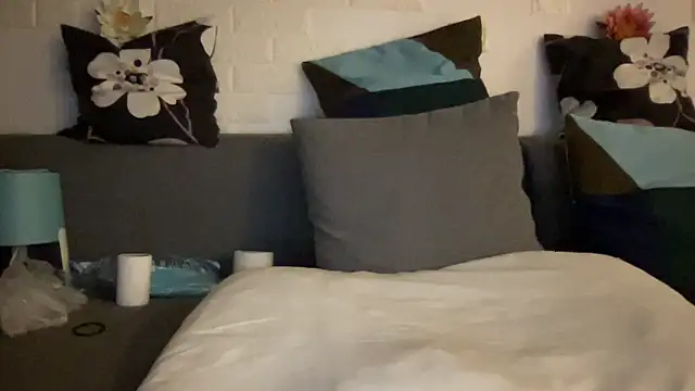 EroticVenetian online show from February 15, 6:55 am