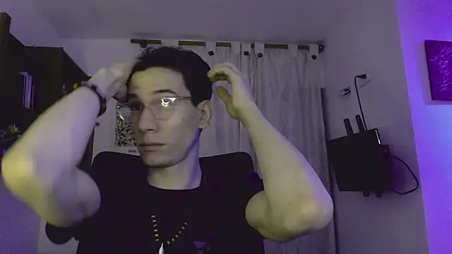 stikmanman online show from November 17, 5:10 am