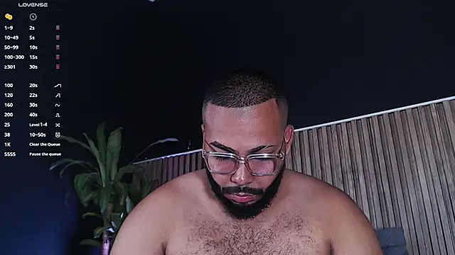 Snapshot of DilanJonnes_ chatting on January 9, 9:47 pm DilanJonnes online show from January 9, 9:47 pm