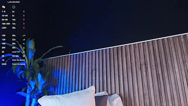 Snapshot of DilanJonnes_ chatting on January 18, 10:28 pm DilanJonnes online show from January 18, 10:28 pm