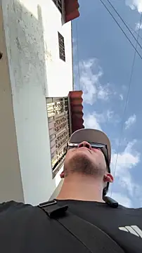 hellofmike online show from December 14, 9:33 pm