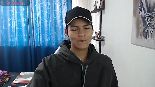 alanprince44 online show from January 10, 2:13 pm