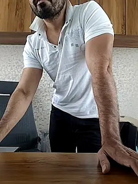 indianguy89 online show from April 12, 5:53 am