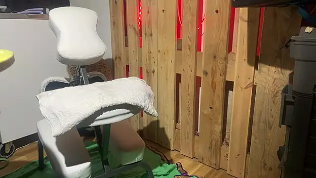 devote schlampe00 online show from October 22, 10:08 am