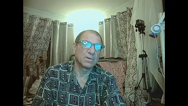 coryassman online show from May 31, 5:52 am