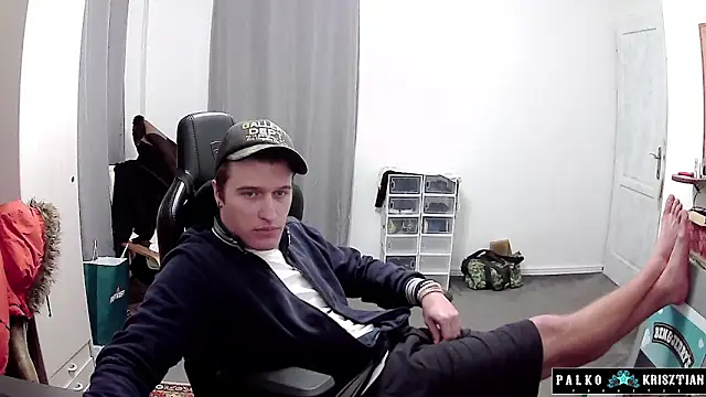 PKrisztian online show from February 14, 6:36 pm