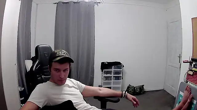 PKrisztian online show from October 28, 10:23 pm