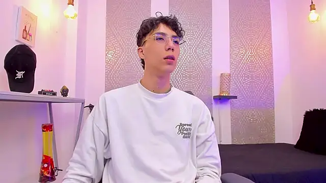 Nikolay Gregori online show from November 6, 4:26 am