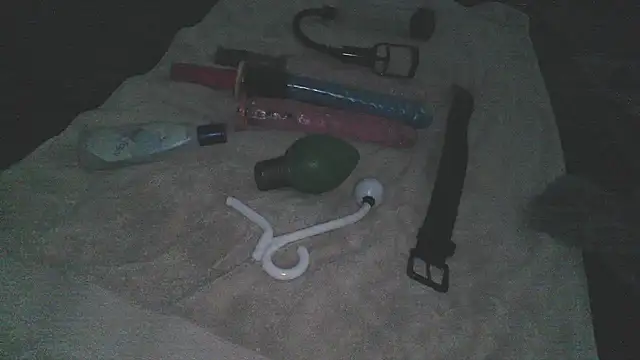 Jacknjimmyjohn online show from February 8, 1:05 pm