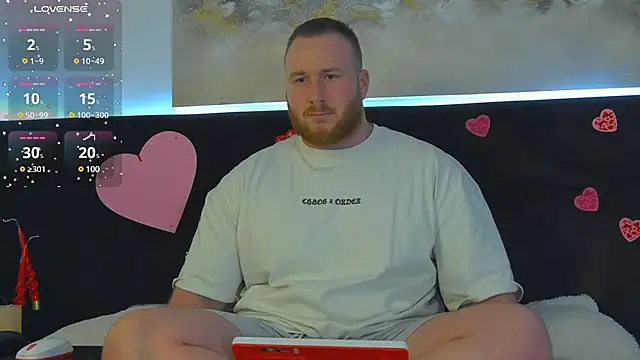 RoddyStill online show from February 13, 6:48 pm