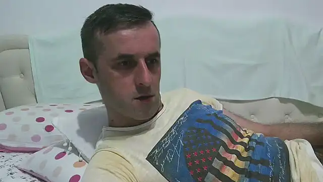 stevenpit online show from March 7, 7:38 pm