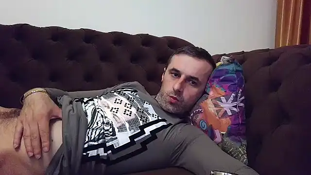 stevenpit online show from February 25, 5:15 pm