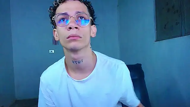 mateodeamjo online show from March 7, 1:47 am