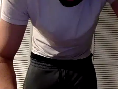 Snapshot of Kink_Master_Daddy chatting on February 12, 1:52 am Kink Master Daddy online show from February 12, 1:52 am