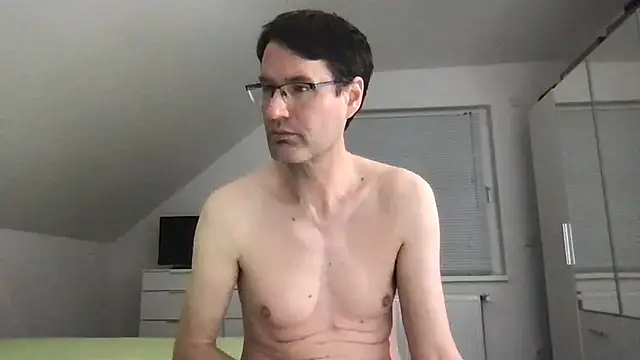 zxzx cam1 online show from March 4, 11:43 pm