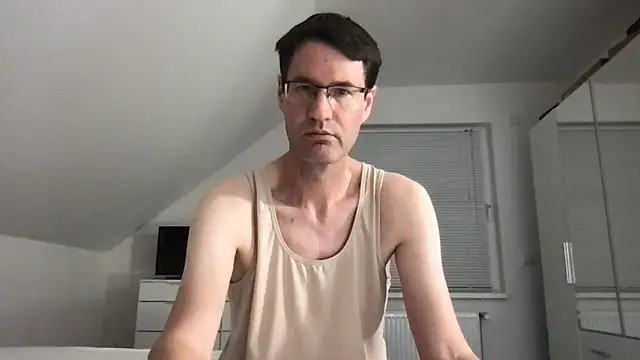 zxzx cam1 online show from September 11, 3:44 pm