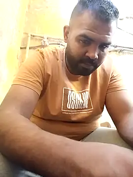 ListedLoin online show from December 13, 7:59 am