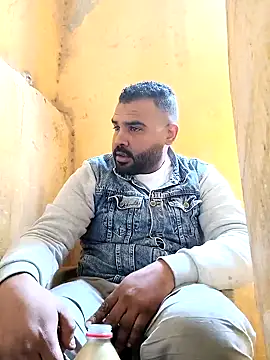 ListedLoin online show from January 10, 8:40 am