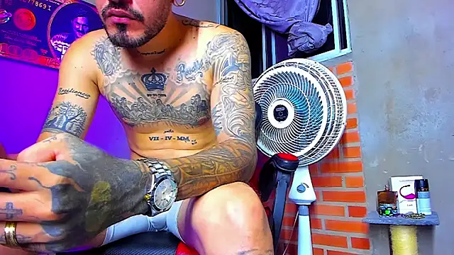 smoker445 online show from October 4, 12:05 am