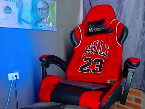 smoker445 online show from March 9, 12:31 pm