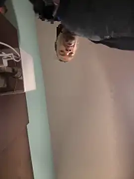 1BeautyN1Beast online show from December 13, 10:16 pm