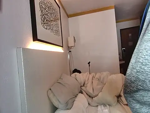 savageconfidence online show from October 27, 8:05 am