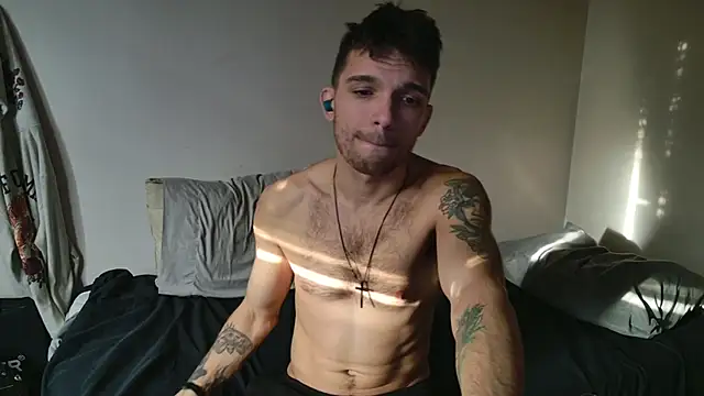 Snapshot of JackDesFeux chatting on February 17, 9:08 pm JackDesFeux online show from February 17, 9:08 pm