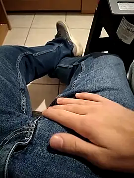 A man in public online show from December 13, 7:53 pm