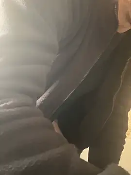 iltoscano95 online show from February 19, 12:12 pm