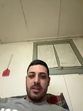 iltoscano95 online show from February 13, 8:25 pm