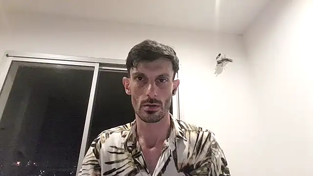 nicolaaaaas online show from December 23, 1:18 am