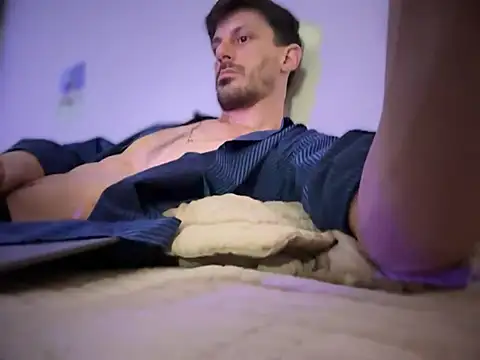 nicolaaaaas online show from January 11, 6:45 am