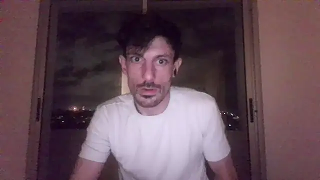 nicolaaaaas online show from January 21, 5:06 am