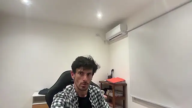 nicolaaaaas online show from October 8, 6:18 am