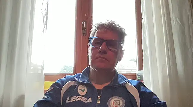 Snapshot of Britmi chatting on March 16, 9:27 am Britmi online show from March 16, 9:27 am