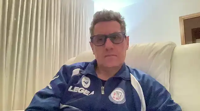 Snapshot of Britmi chatting on March 6, 6:16 pm Britmi online show from March 6, 6:16 pm