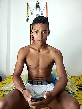 Demiansteven2 online show from December 15, 2:25 pm