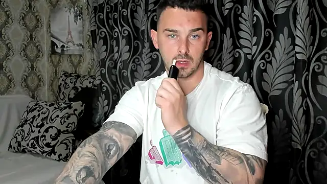 Jonmusclemaster online show from April 6, 8:09 pm