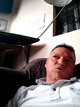 Anuviss lxx online show from December 2, 5:35 pm