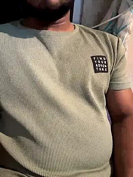 Snapshot of wildboy_simon chatting on September 26, 7:11 pm wildboy simon online show from September 26, 7:11 pm